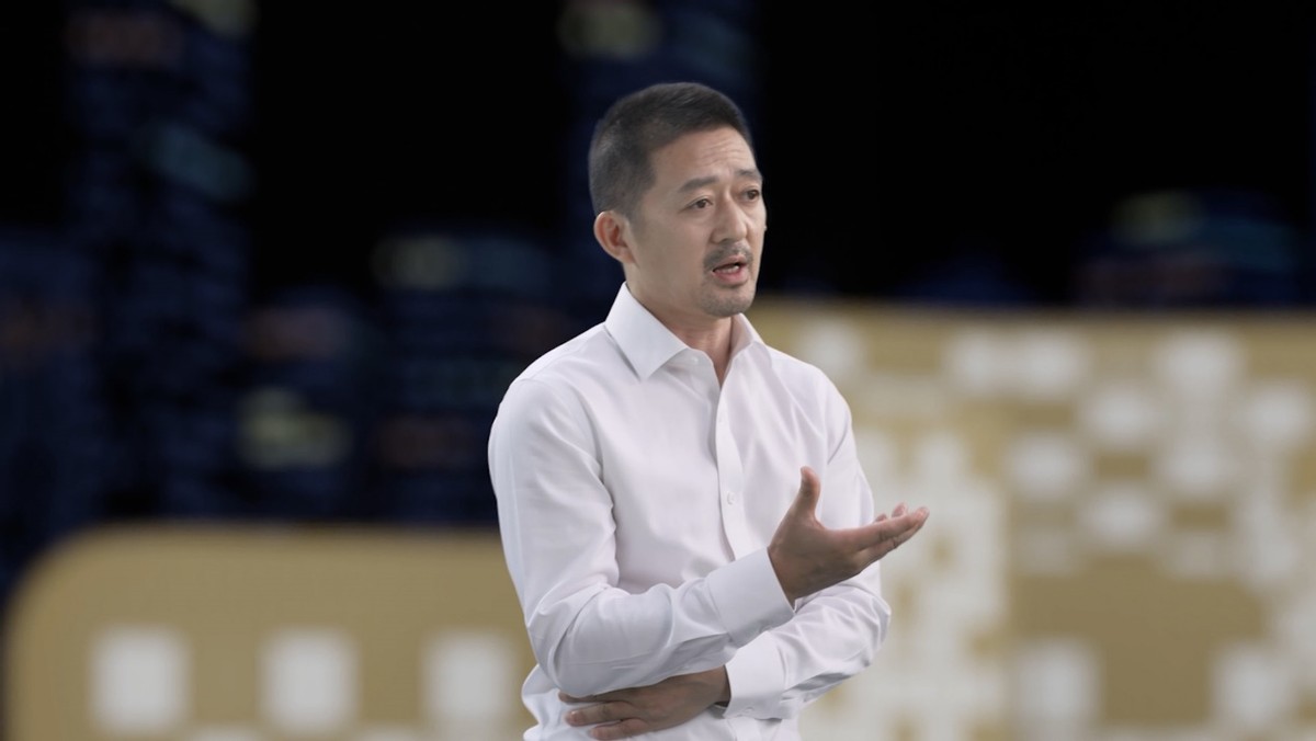 中欧基金曹名长既要埋头选股也要抬头看路